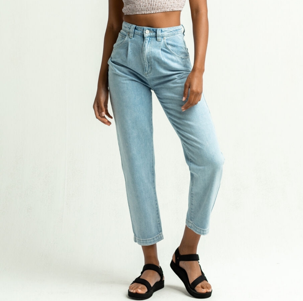 Abrand High Waisted Miami Taper Jean's Size 28/ EU 10